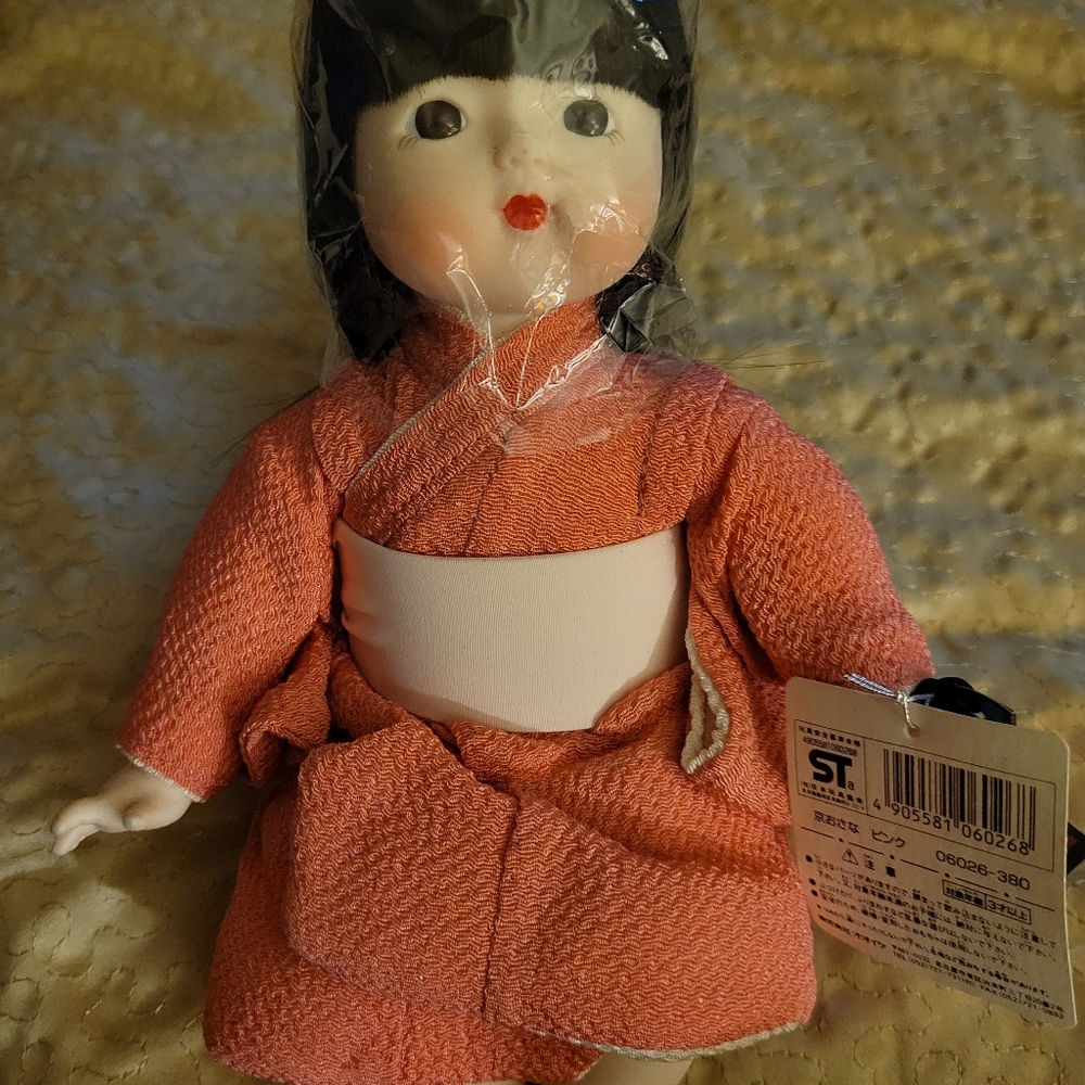 Vintage Japanese Itchimatsu Doll with Black Hair - Picture 5 of 5
